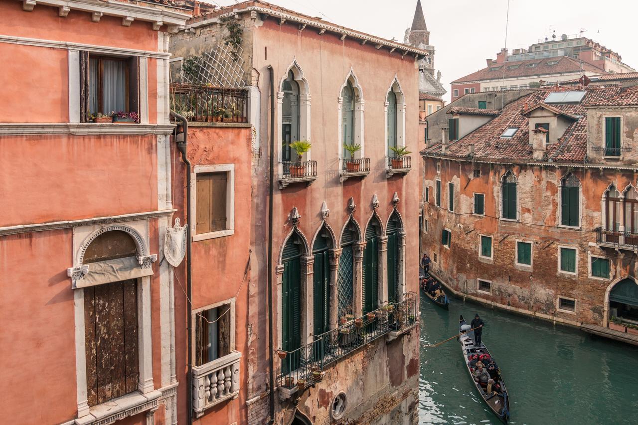 La Fenice Double Canal View Veneza Exterior foto